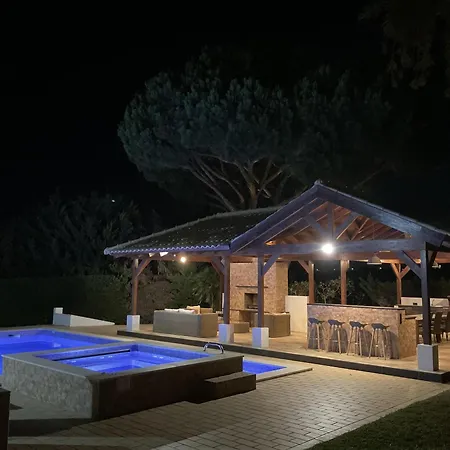 Cambria By Ocvillas Vila