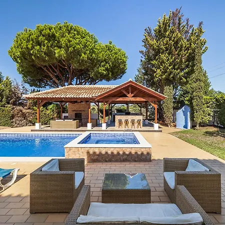 Vila Cambria By Ocvillas