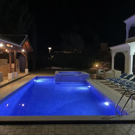 Villa Cambria By Ocvillas